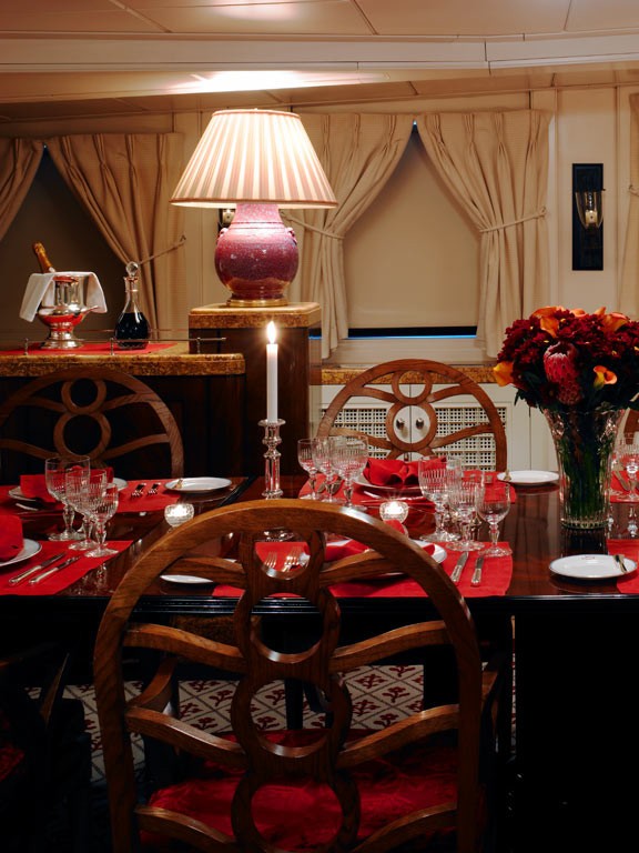 Detail: Yacht TALITHA's Eating/dining Pictured