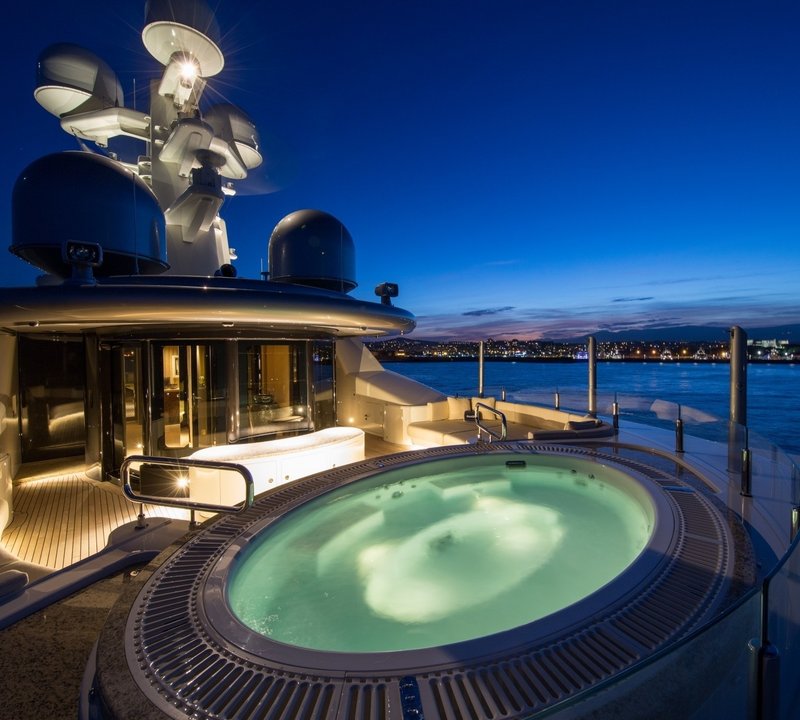 The 81m Yacht ROMEA