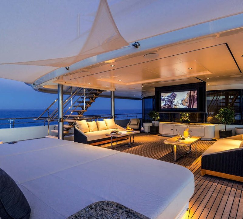 The 81m Yacht ROMEA