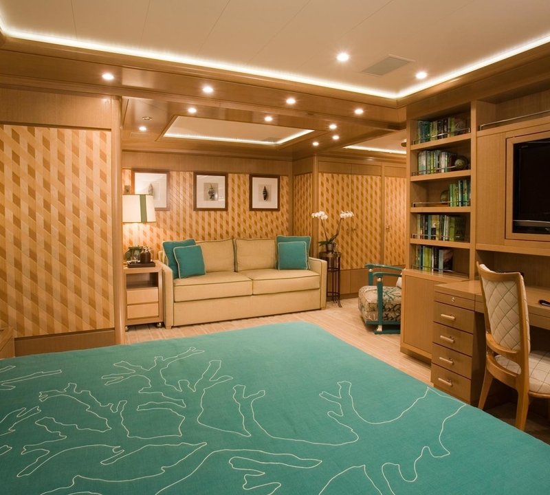 Double Sized Cabin Aboard Yacht ALFA NERO