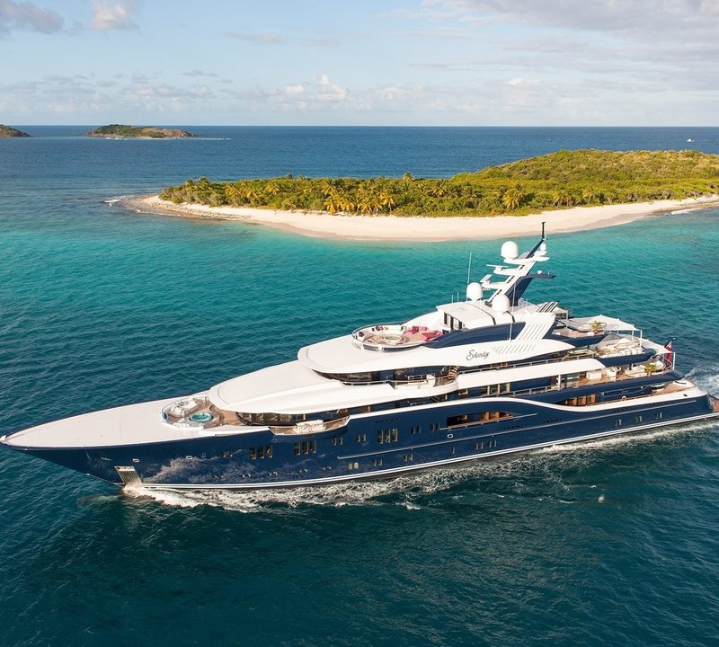 Cruising Aboard Yacht SOLANDGE