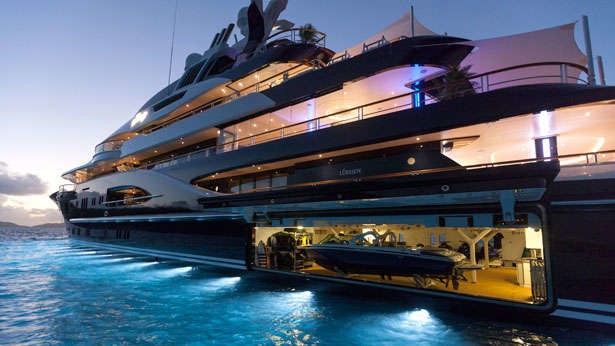 The 85m Yacht SOLANDGE