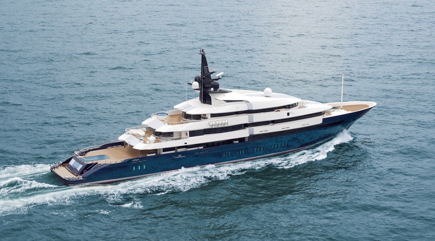 From Above Aspect: Yacht SEVEN SEAS's Cruising Photograph
