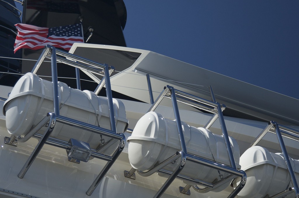Profile Aspect On Board Yacht SEVEN SEAS