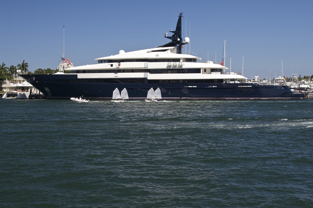 Overview Aboard Yacht SEVEN SEAS