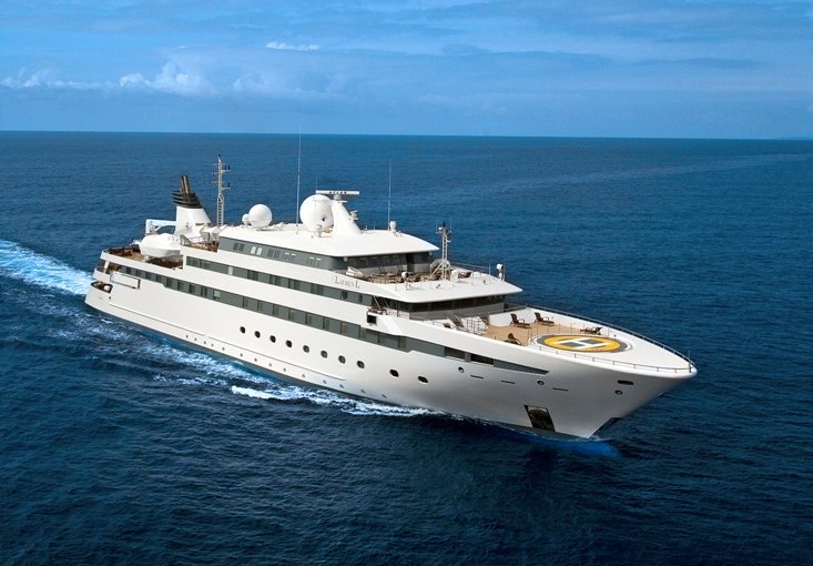 The 89m Yacht LAUREN L