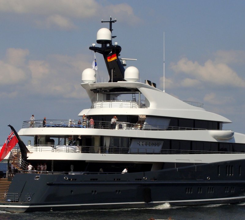 The 90m Yacht PHOENIX 2