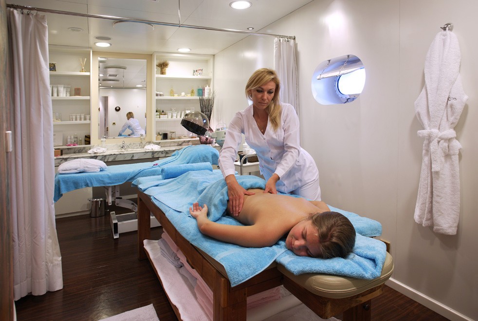 Massage Zone On Yacht MOONLIGHT II