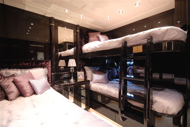 AFRICAN CAT - Twin Bunks