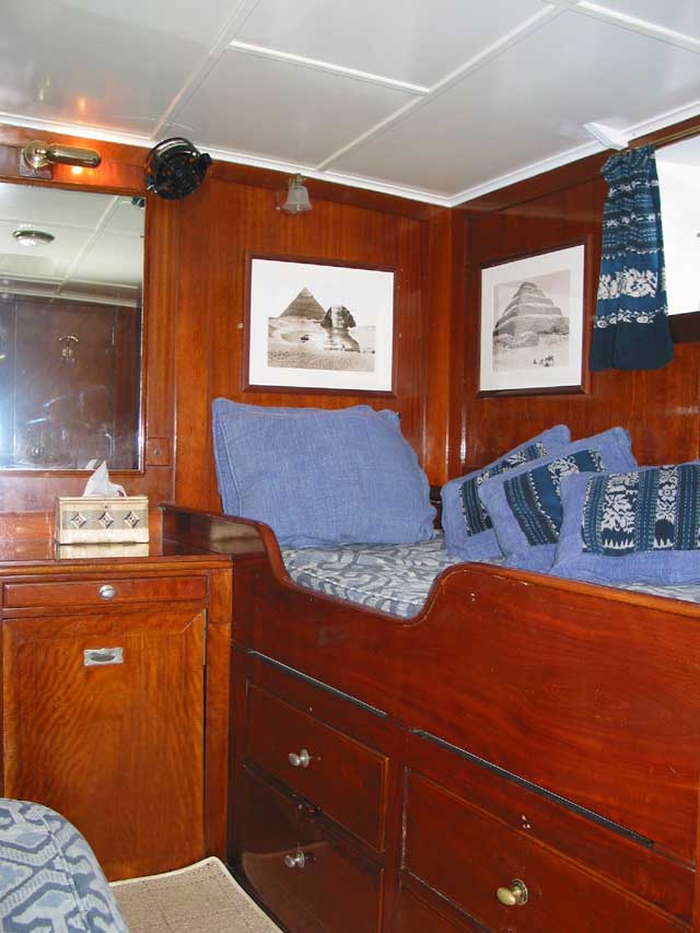 AILE BLANCHE - Port Cabin 2