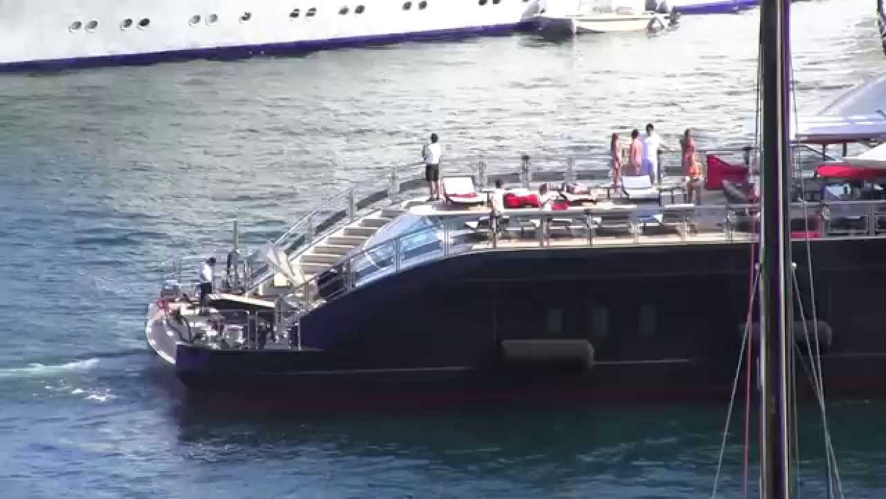 ALFA NERO Entering Port Of Monaco