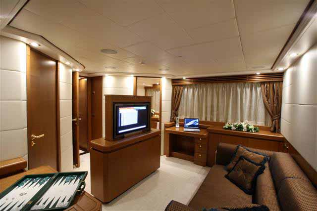 ALFA XII - Playroom or Double Cabin 2