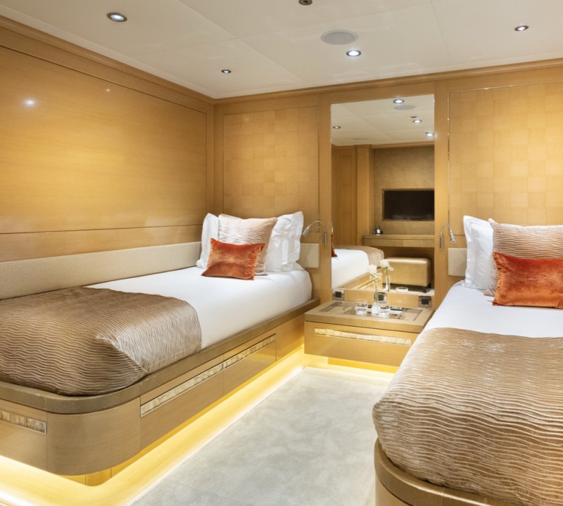 Interior - Twin Cabin
