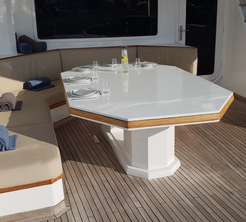 Aft Deck Seat