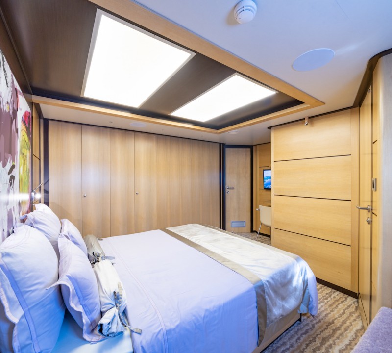 Audrey Double Cabin