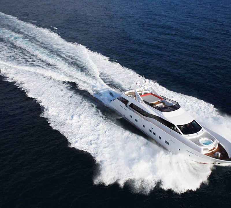 Aurora Cruising