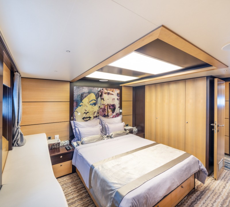 Ava Double Cabin