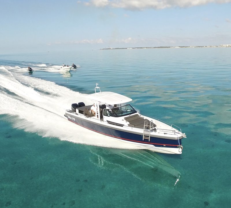 Axopar Tender