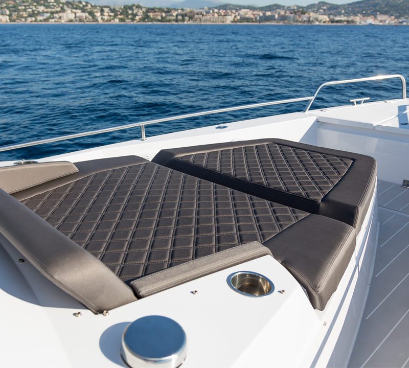 Axopar Tender