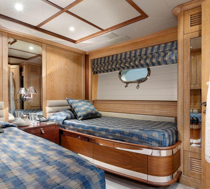 Twin Cabin