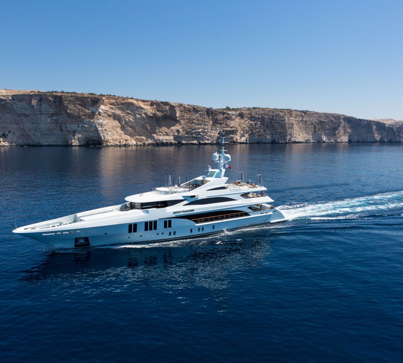 Benetti superyacht Ocean Paradise running