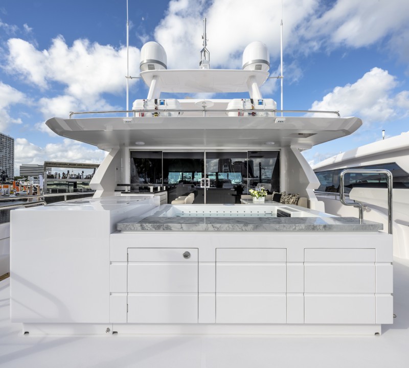 Bridge Deck Aft