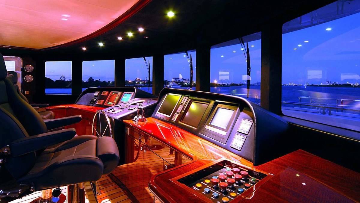 Bridgedeck