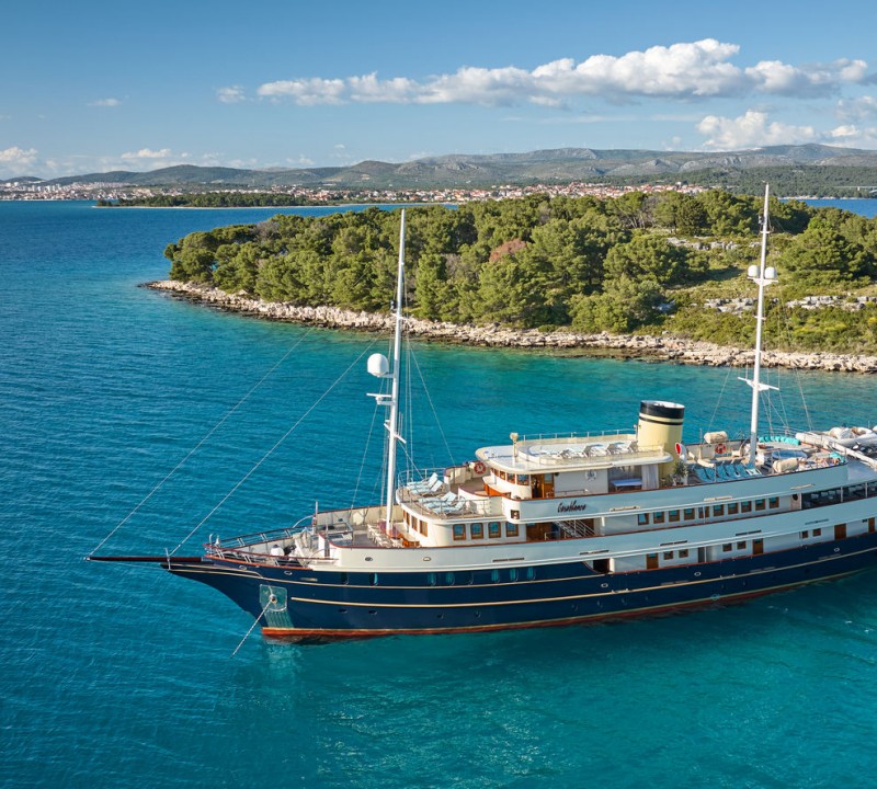 CASABLANCA Luxury Yacht