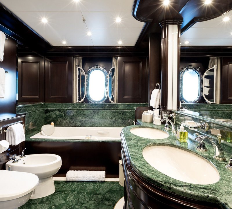 Ensuite