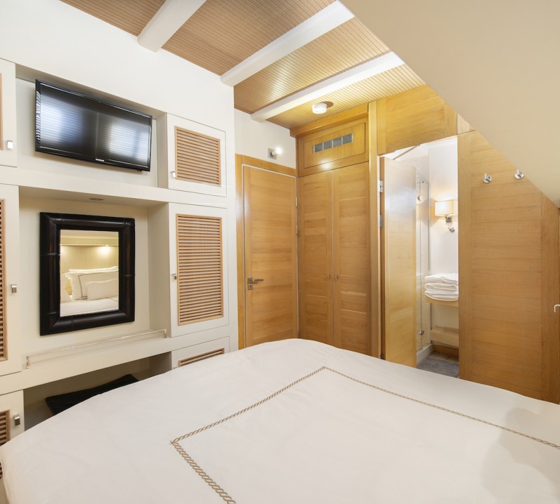 Double Guest Suite