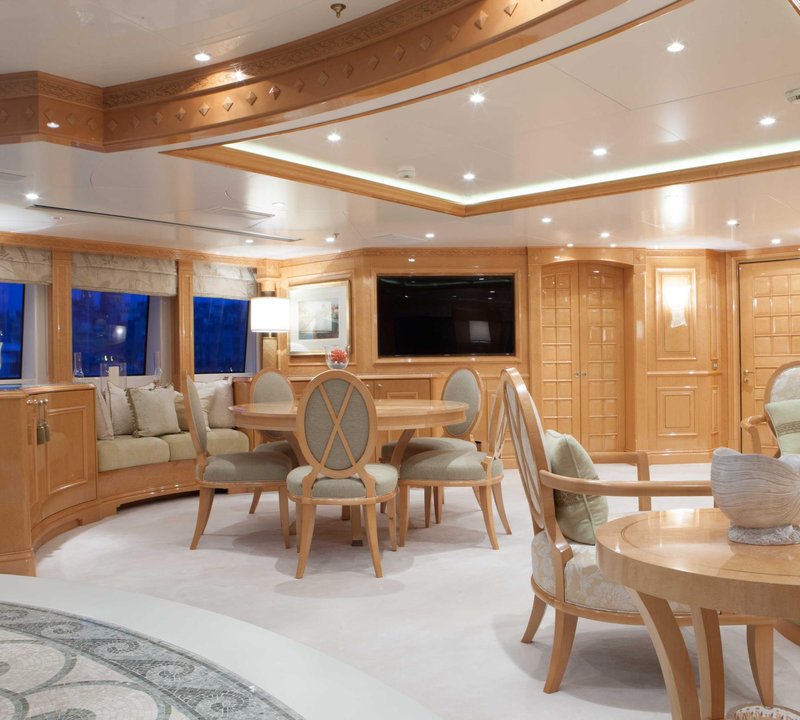 Charter Yacht ST DAVID -  Skylounge 2