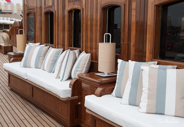 Classic Sailing Yacht XARIFA -  Suncharis