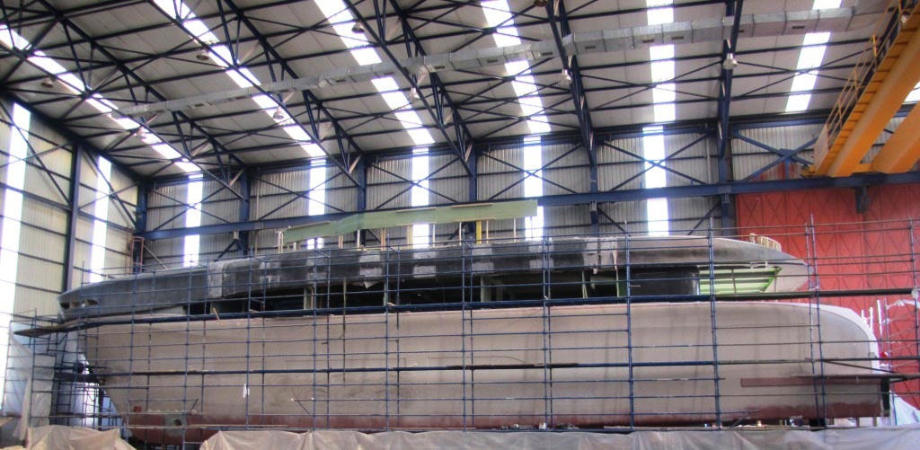 Curvelle yacht Quaranta under construction