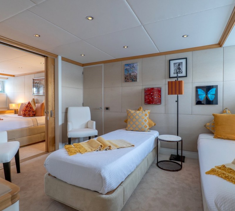 Twin Cabin