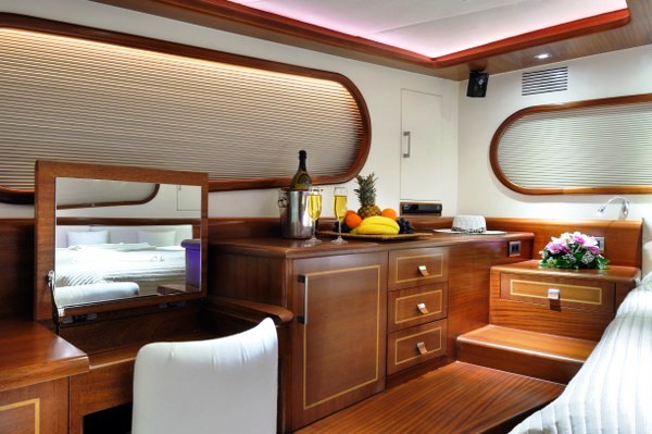 DOLCE MARE Cabinets