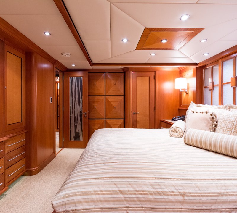 Double Cabin