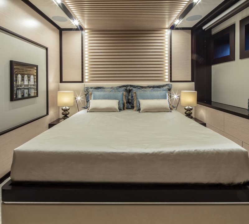 Double Cabin