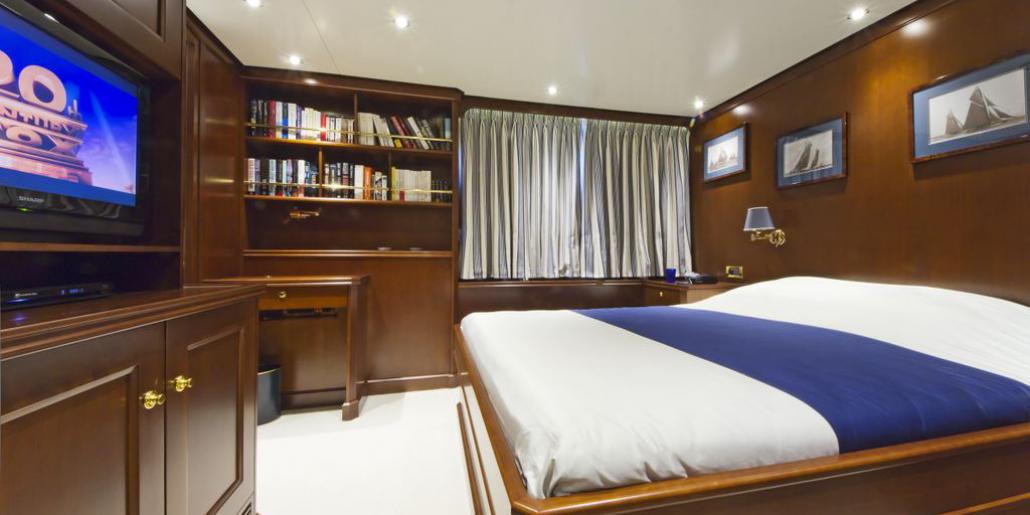 Double Guest Cabin