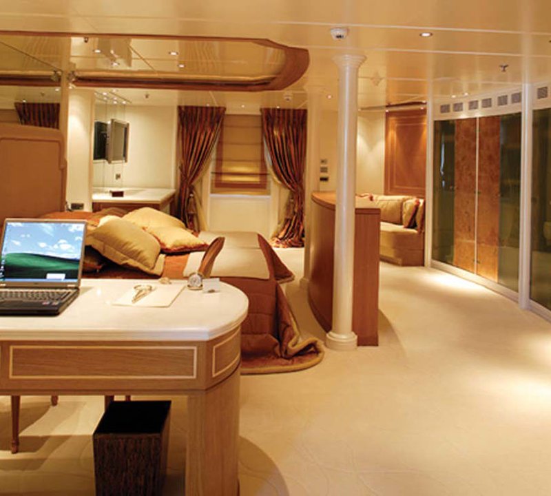 ELEGANT 007 Office In Cabin
