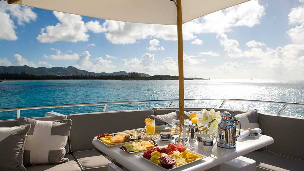 EXPLORA - Breakfast