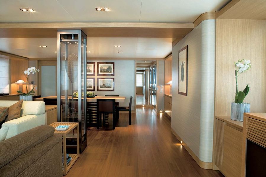 Interior 00003
