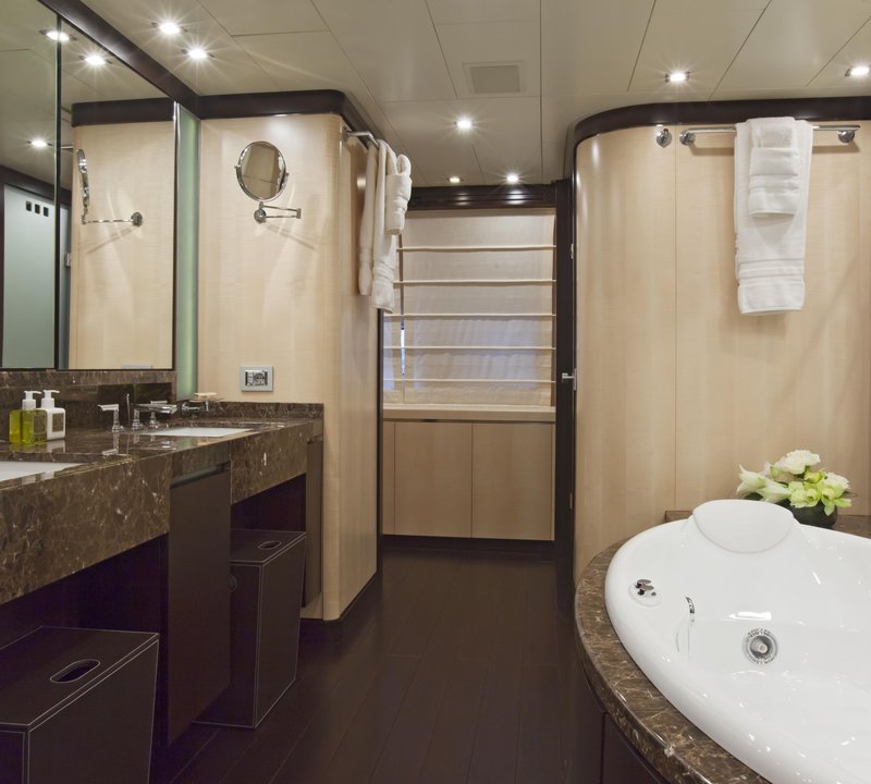 Ensuite