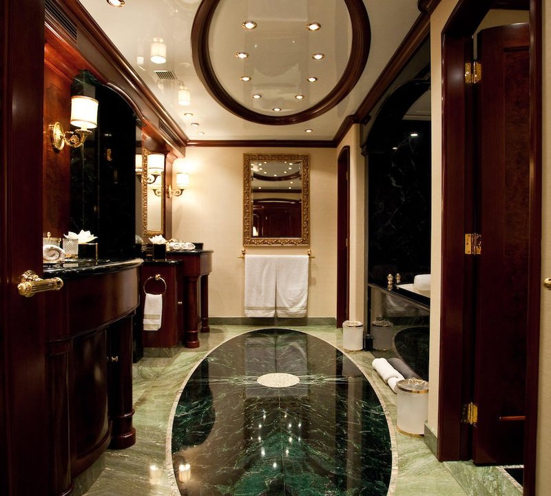 Ensuite