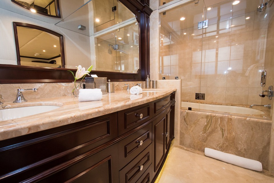 Ensuite