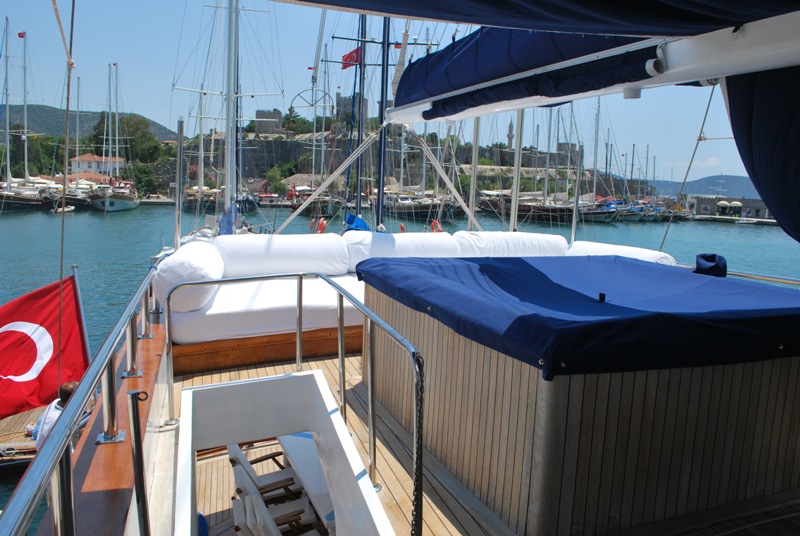 Esma Sultan upper deck view 2 (2)