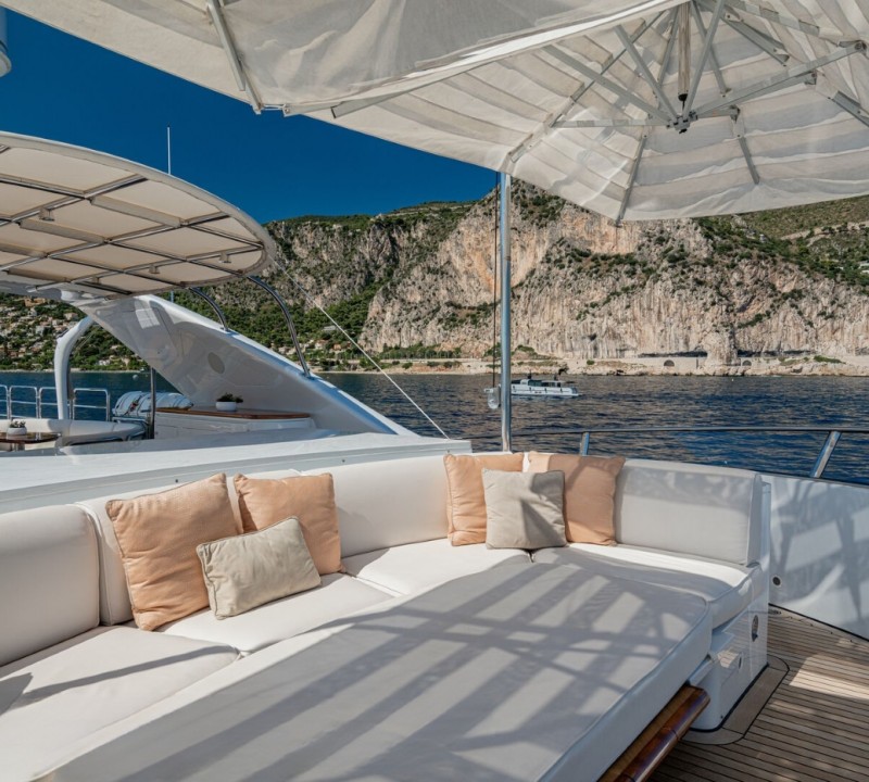Exterior Relaxation Area