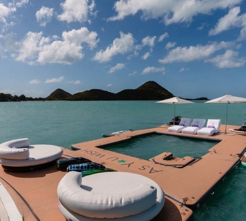 Exterior Swimming Area