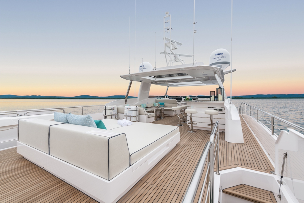 FD85 SUNRISE - Sundeck