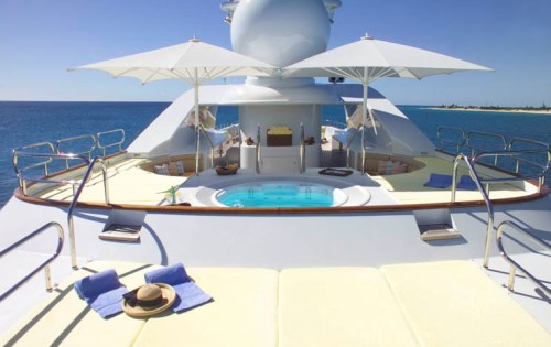 Feadship Motor Yacht HUNTRESS - Sundeck Spa Pool