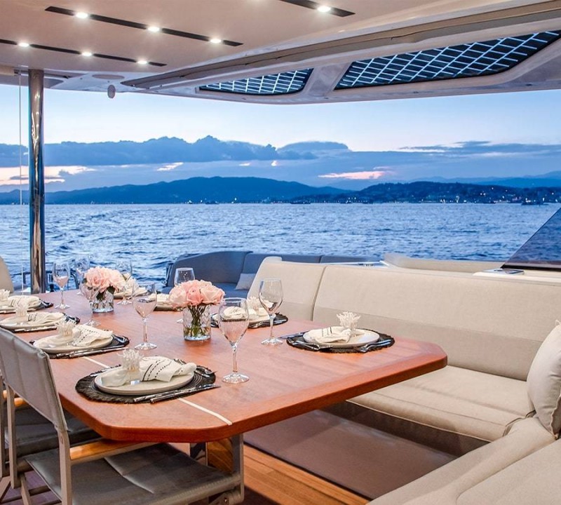 Fountaine Pajot 80 Yacht - Sistership To Christal Mio 80 - Alfresco Dining